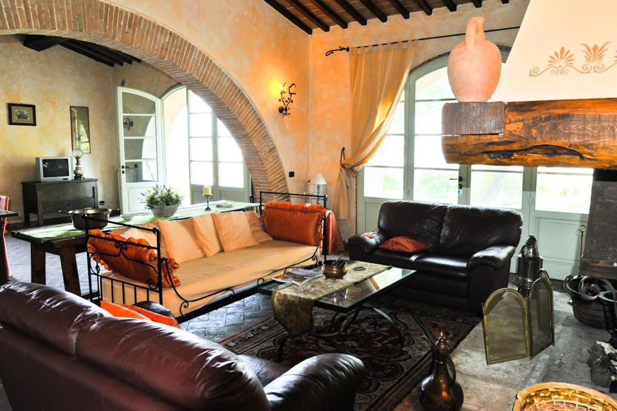 La Fonte Carducciana San Casciano dei Bagni Exterior foto