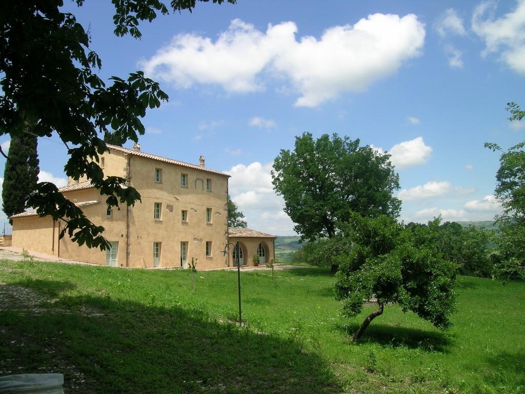 La Fonte Carducciana San Casciano dei Bagni Exterior foto